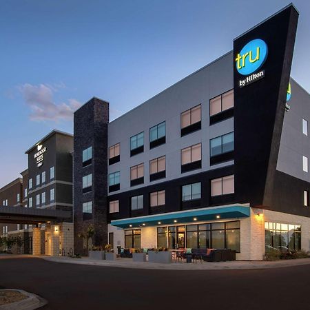 Tru By Hilton Denver Airport Tower Road Exterior photo